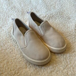 Zara cotton slip on sneakers size 26 (US 9.5) like new